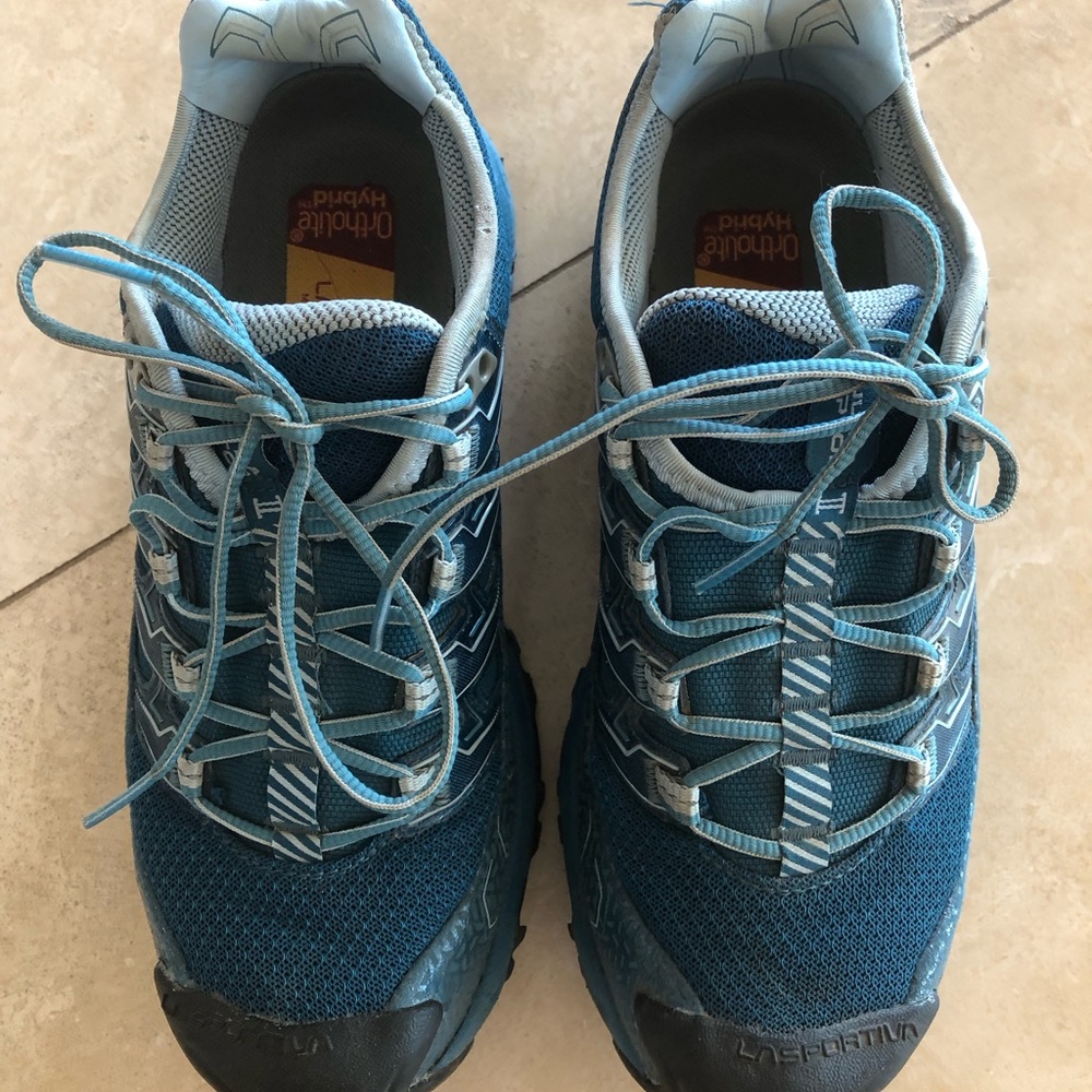 LA Sportiva trail running shoes size 7.5